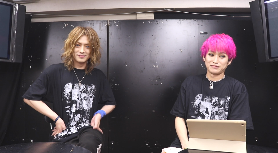 Momento exacto de la reacción de Shoya ante la respuesta de Tatsuya XD