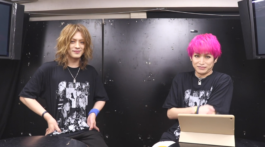 Segundo momento exacto de la reacción de Shoya ante la respuesta de Tatsuya XD